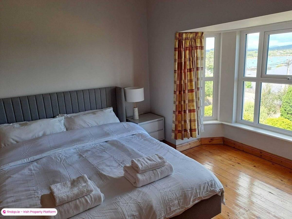 4 Bedroom Holiday Home for Rent in Schull, Cork