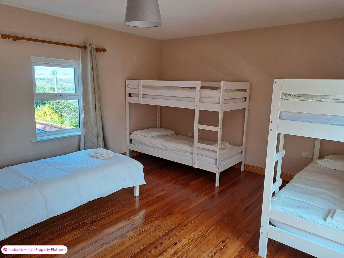 4 Bedroom Holiday Home for Rent in Schull, Cork