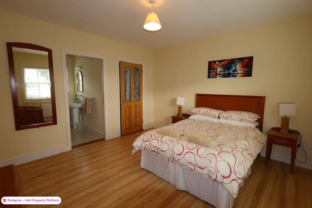 4 Bedroom Holiday Home for Rent in Schull, Cork