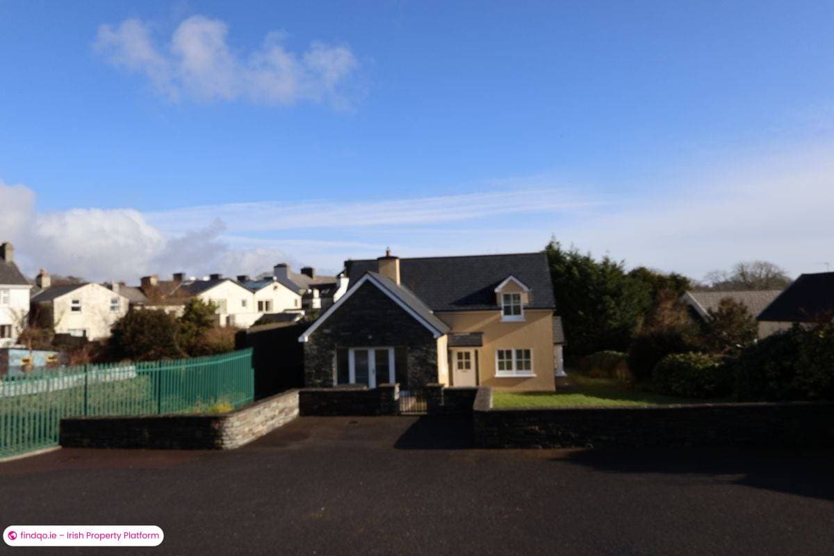 4 Bedroom Holiday Home for Rent in Schull, Cork