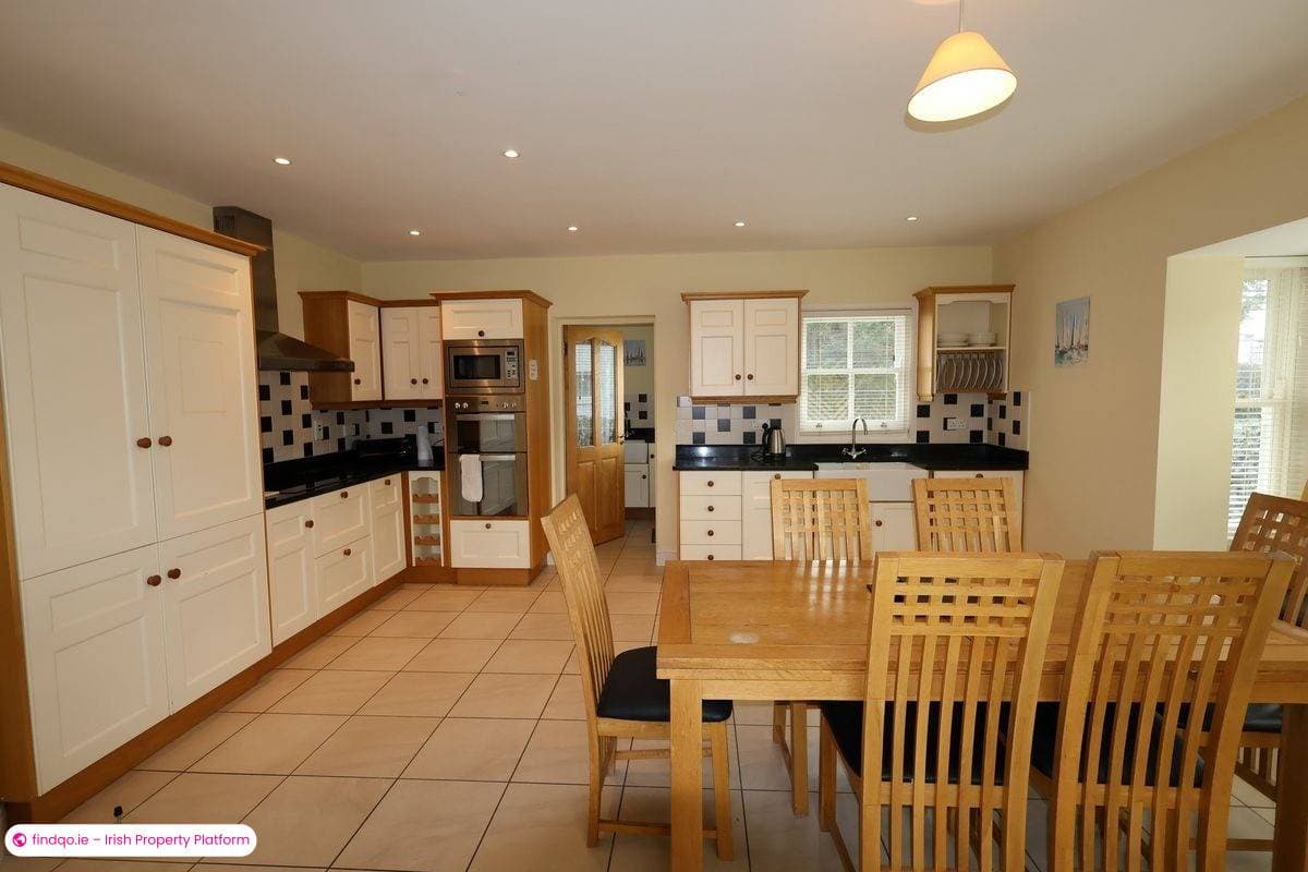 4 Bedroom Holiday Home for Rent in Schull, Cork
