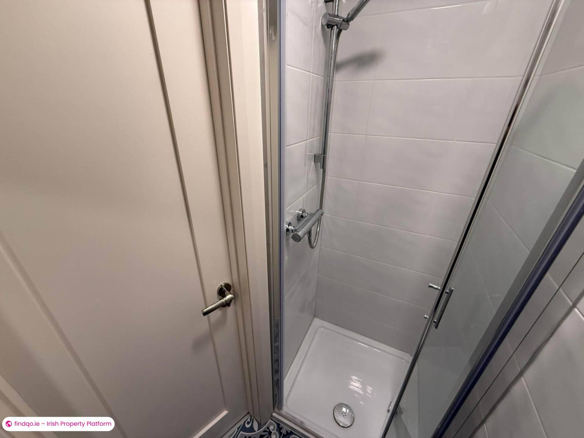 4 Bedroom House for Rent in The Claddagh, Galway, H91 Y310