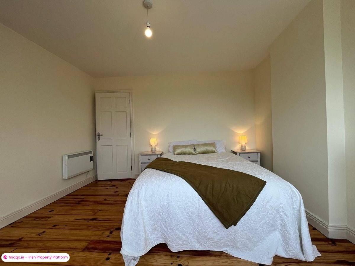 Terraced house for Sale in Schull, Cork