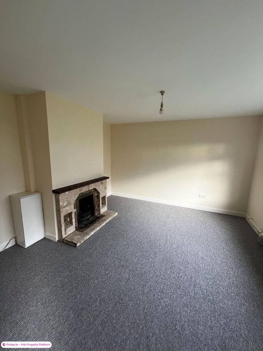 Semi-detached house for Sale in Castlebar, Mayo