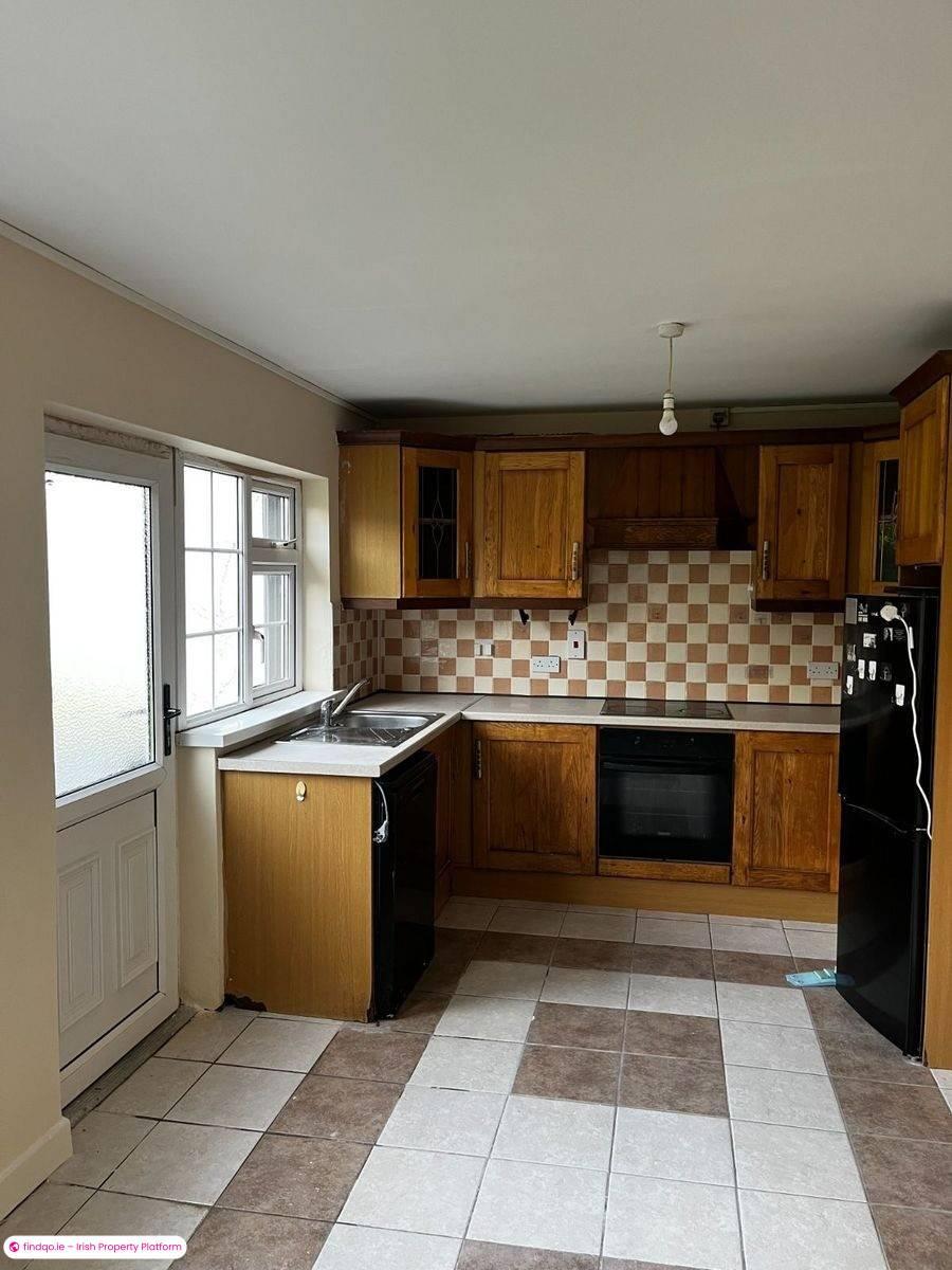 Semi-detached house for Sale in Castlebar, Mayo