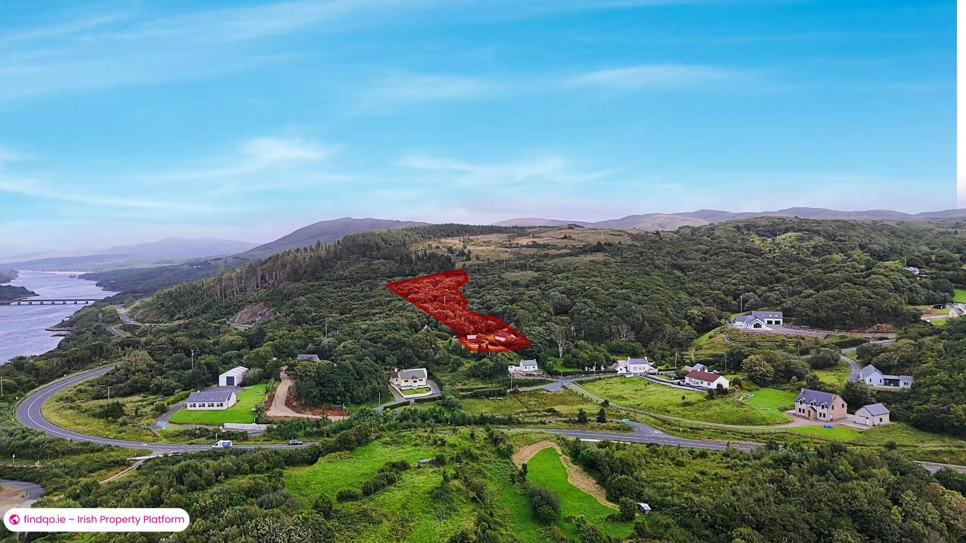 Detached house for Sale in Glenties, Donegal, F94 A5DH