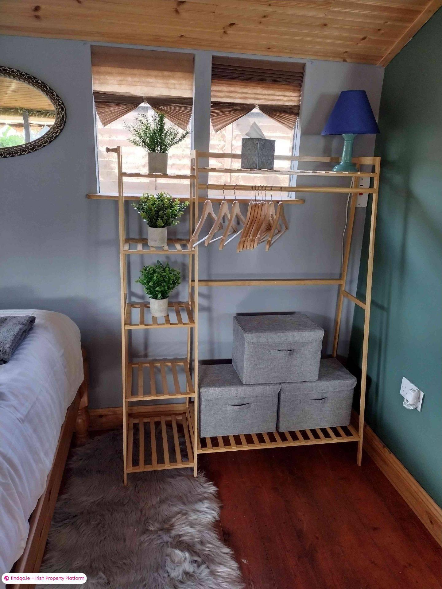 1 Bedroom Short Term for Rent in Ballaghaderreen, Roscommon