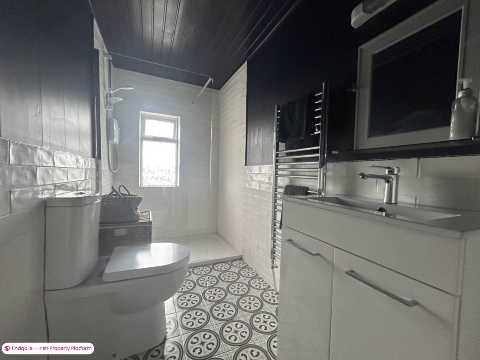 Detached house for Sale in Portnoo, Donegal