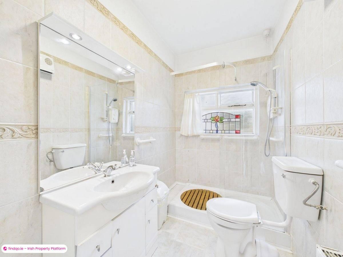 Bungalow for Sale in Waterford City Centre, Waterford