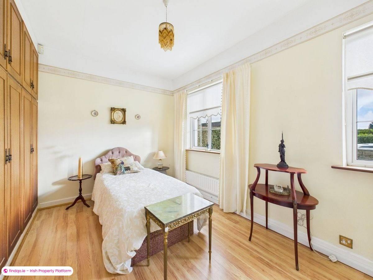 Bungalow for Sale in Waterford City Centre, Waterford