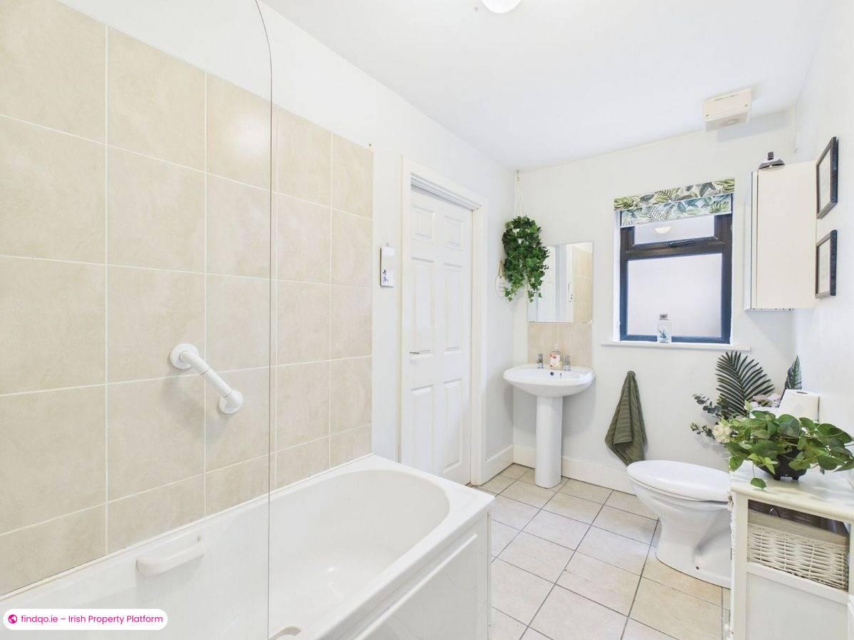 Semi-detached house for Sale in Waterford City Centre, Waterford