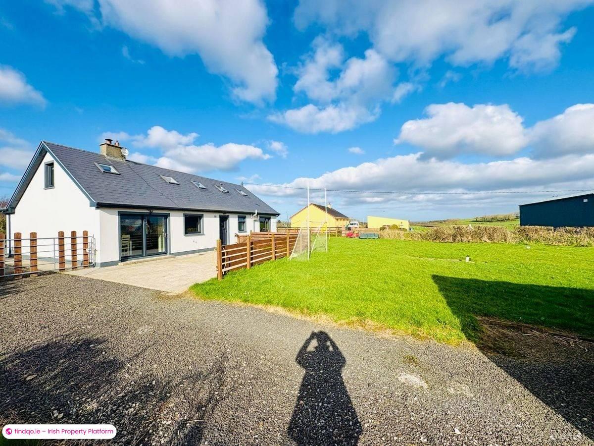 Bungalow for Sale in Abbeydorney, Kerry