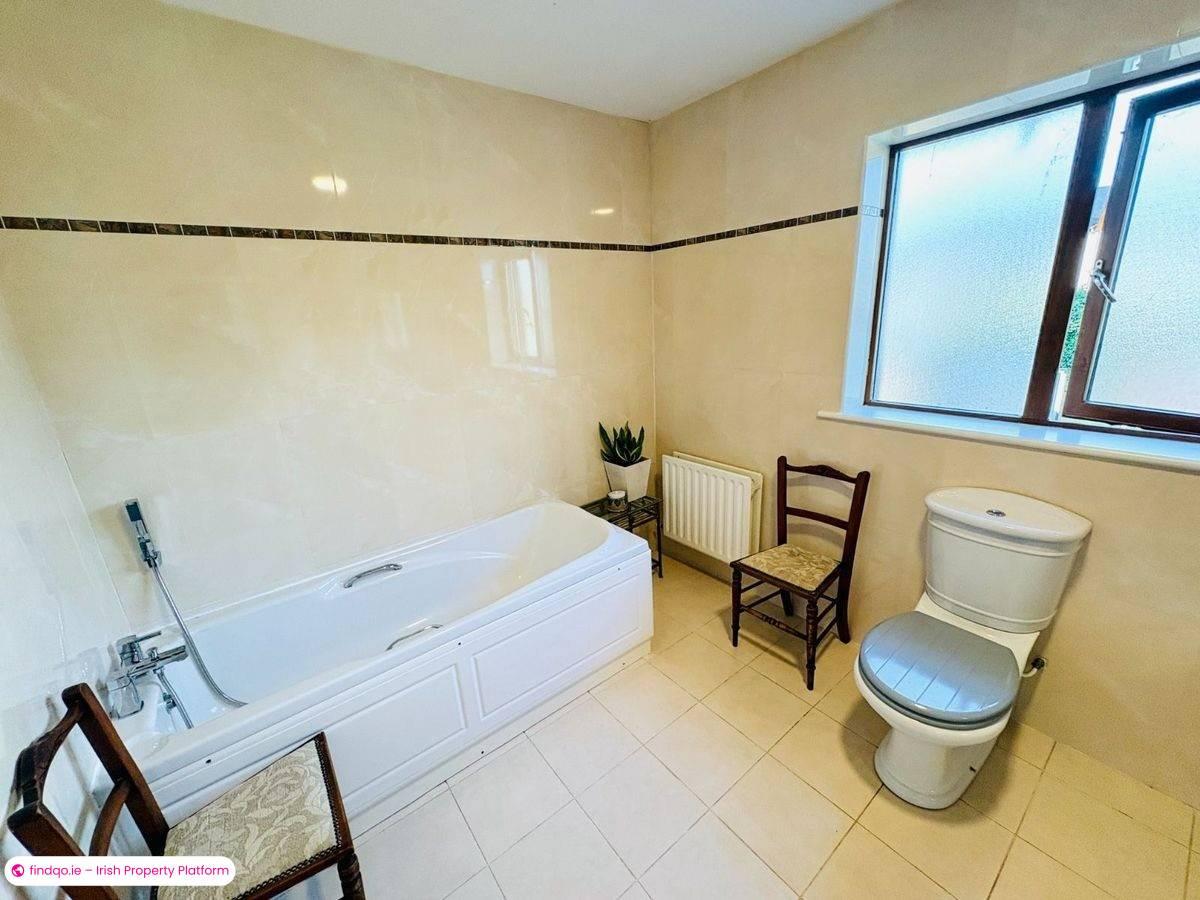 Detached house for Sale in Tralee, Kerry