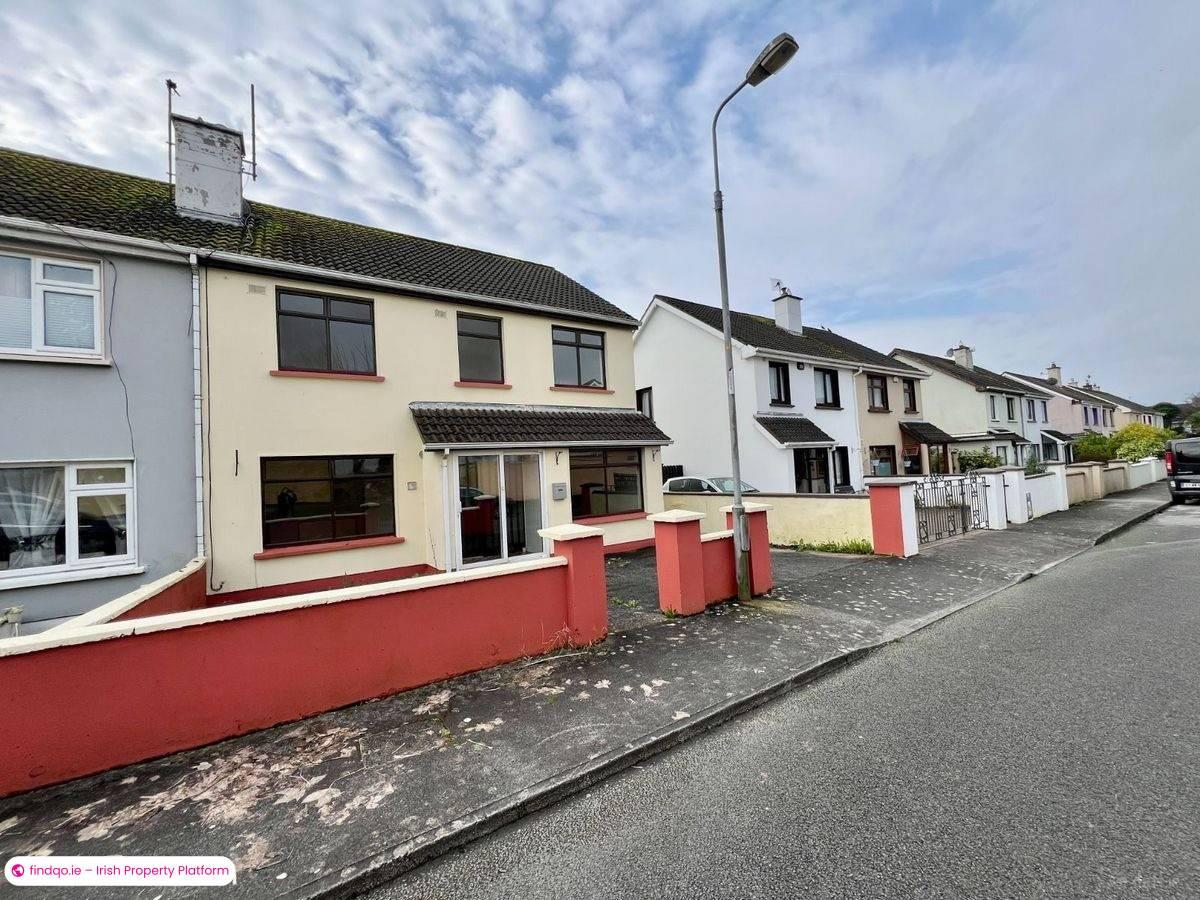Semi-detached house for Sale in Tralee, Kerry