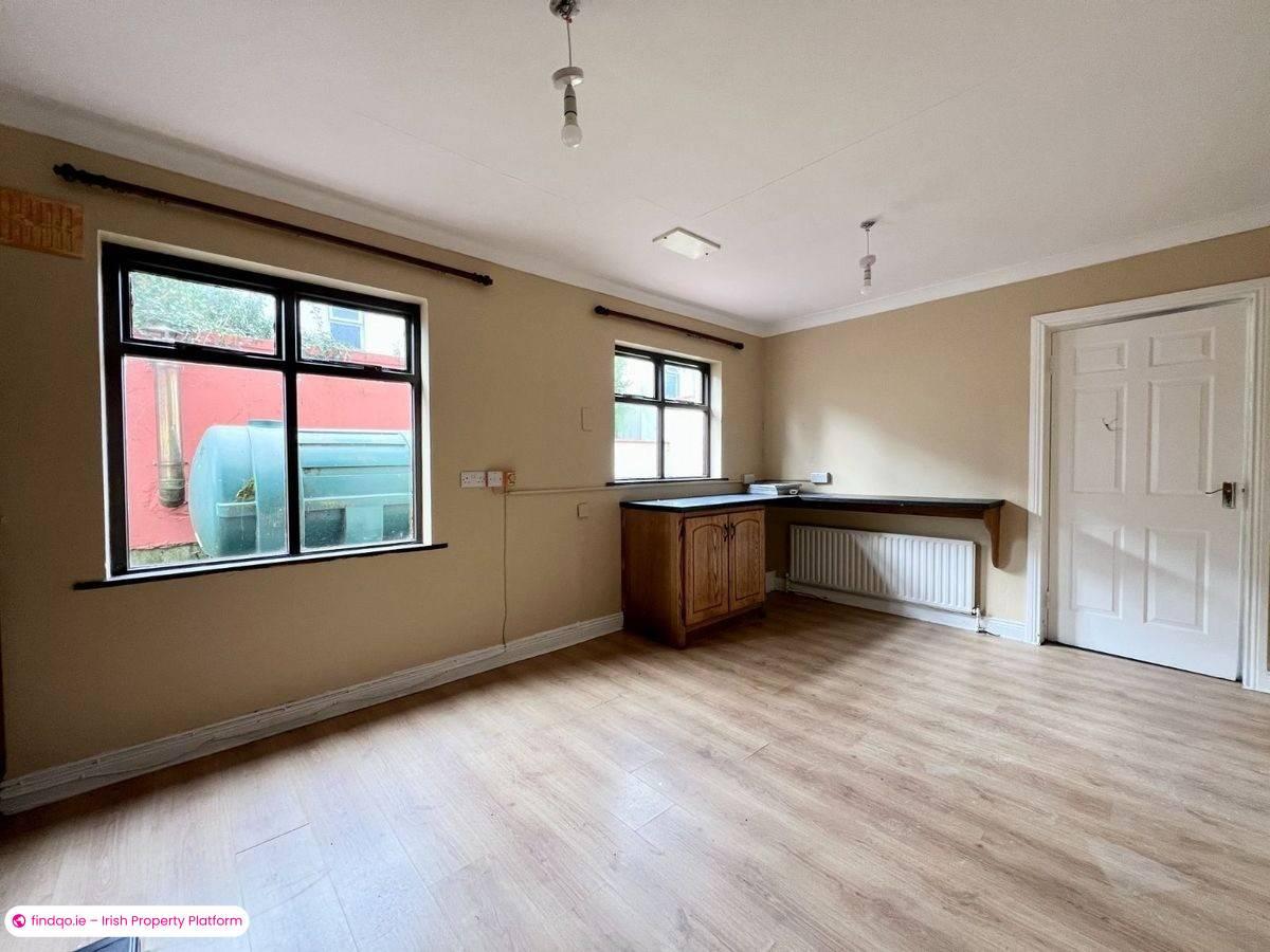 Semi-detached house for Sale in Tralee, Kerry