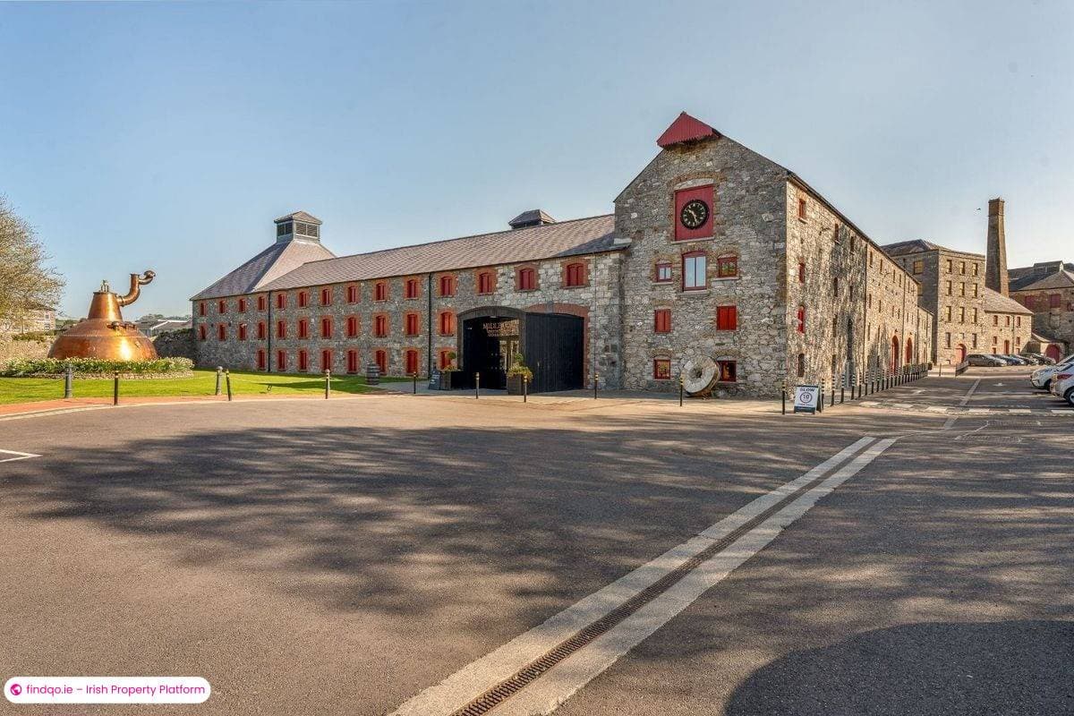 End of terrace house for Sale in Midleton, Cork