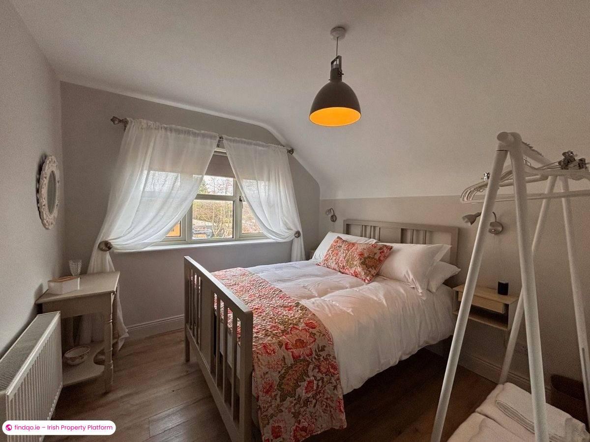 4 Bedroom House for Rent in Shanagarry, Cork