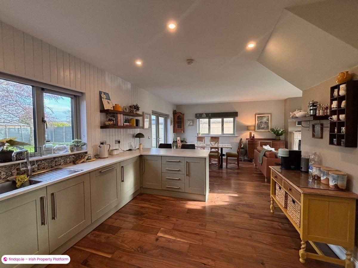 4 Bedroom House for Rent in Shanagarry, Cork