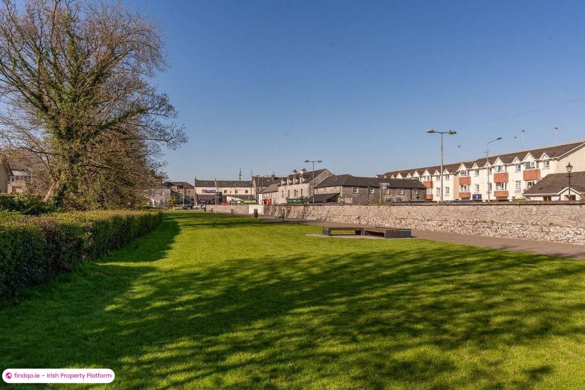 Retail Unit for Rent in Midleton, Cork