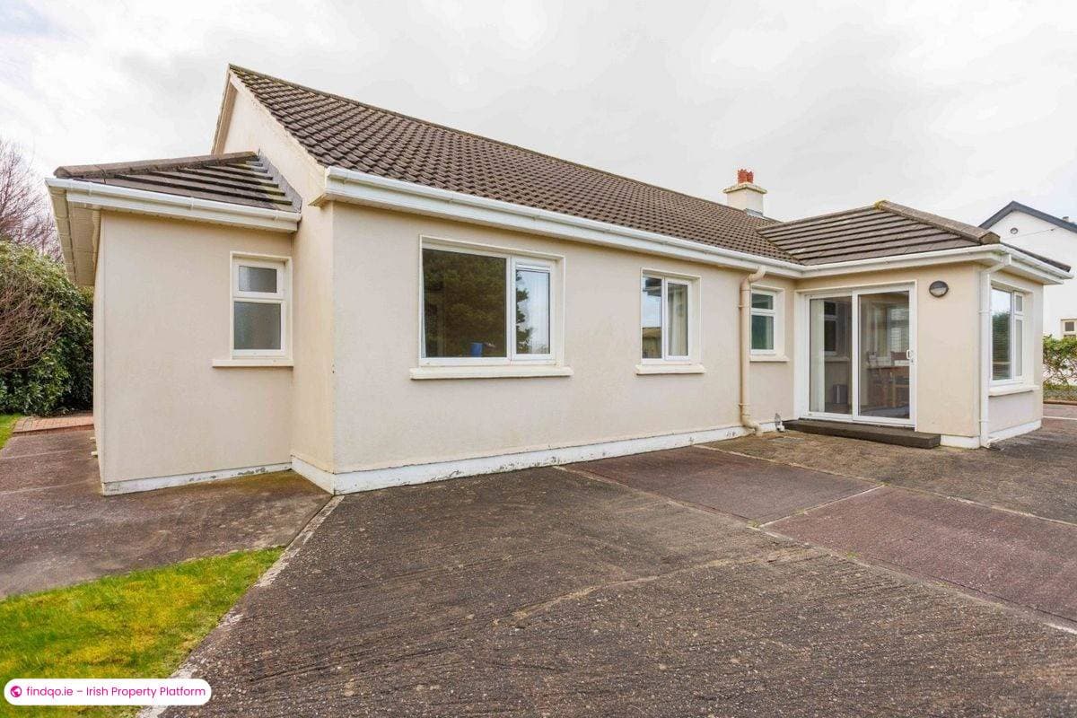 Bungalow for Sale in Dooks, Kerry