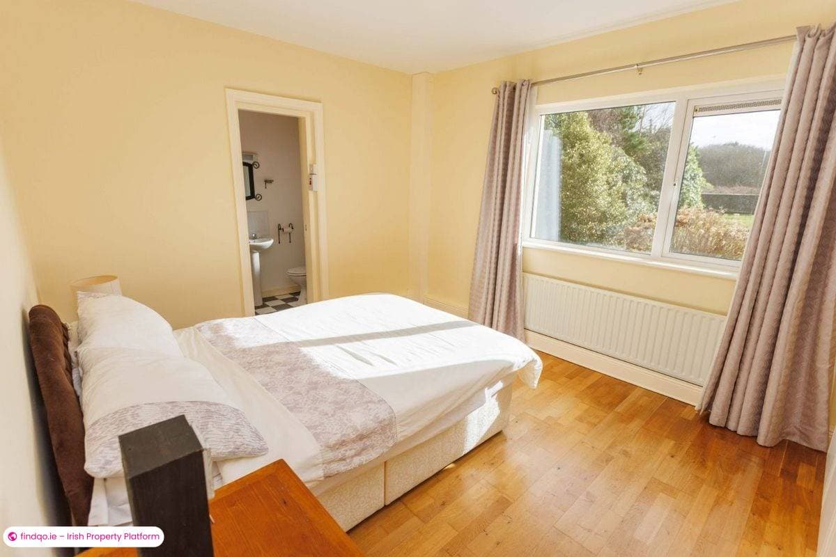 Bungalow for Sale in Dooks, Kerry