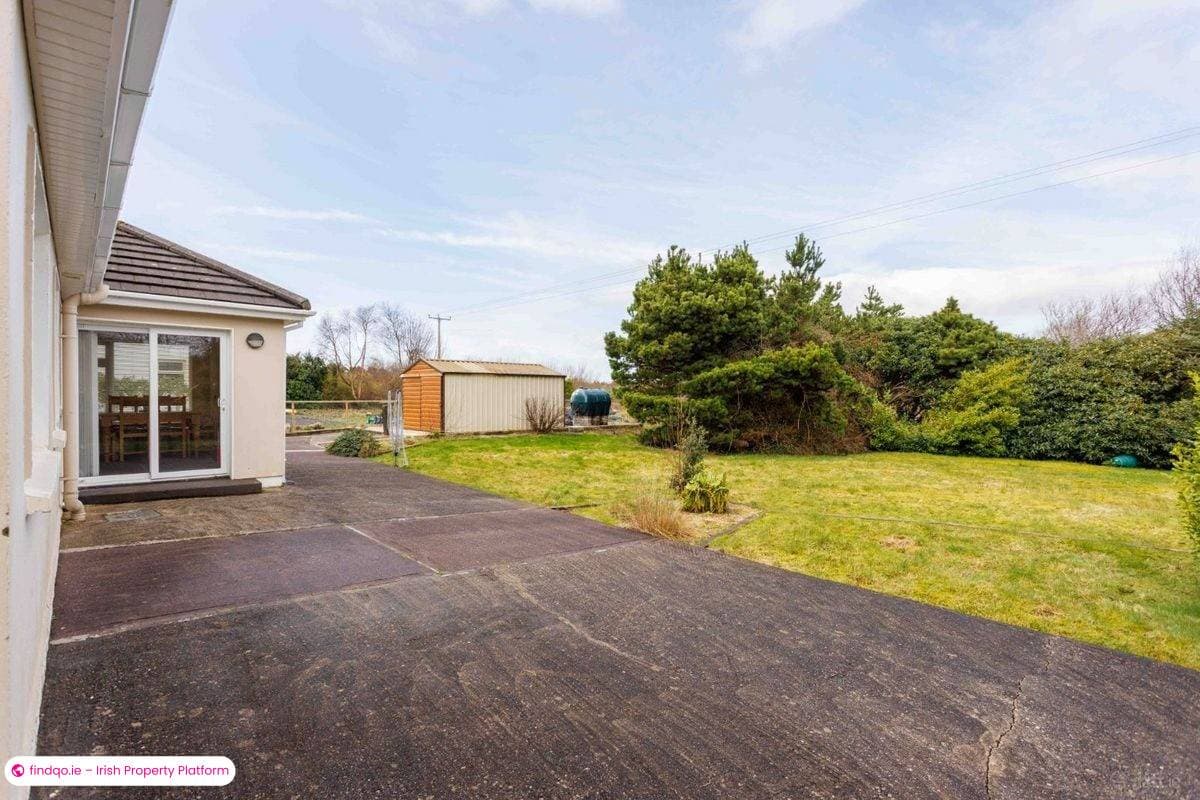 Bungalow for Sale in Dooks, Kerry