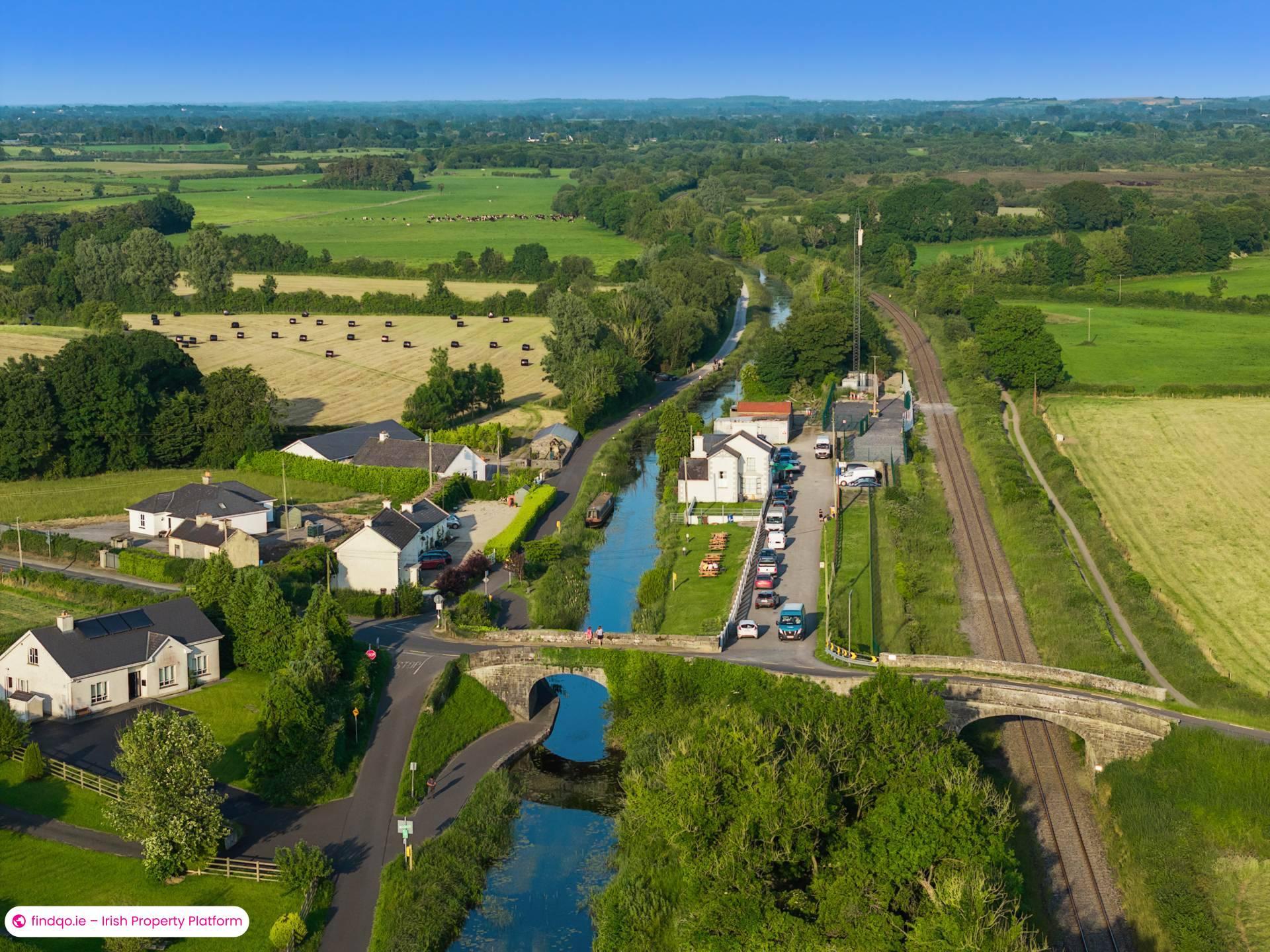 Semi-detached house for Sale in Ballivor, Meath