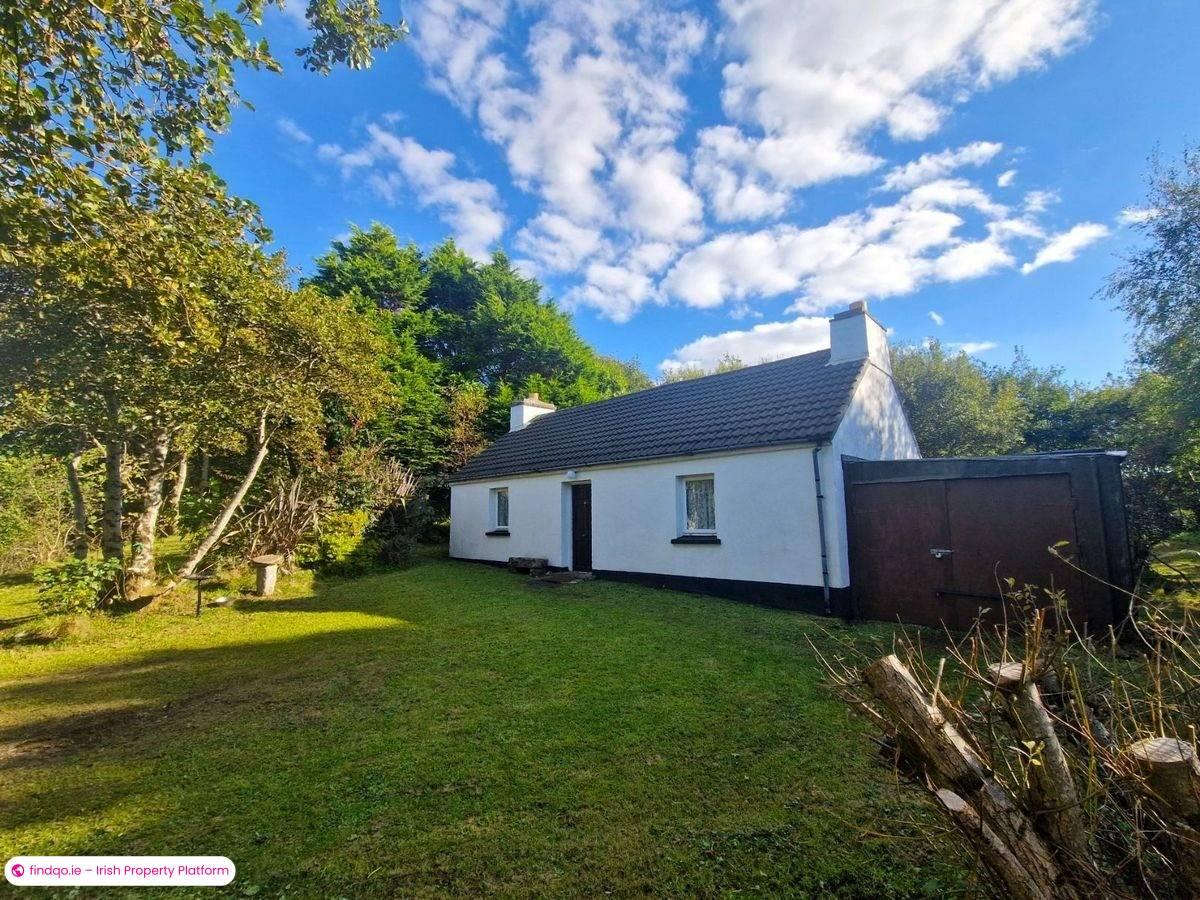 Detached house for Sale in Kincasslagh, Donegal