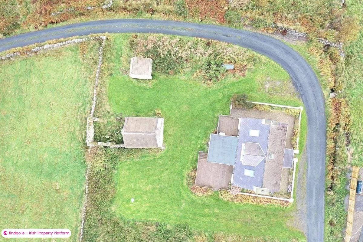 Detached house for Sale in Derrybeg, Donegal