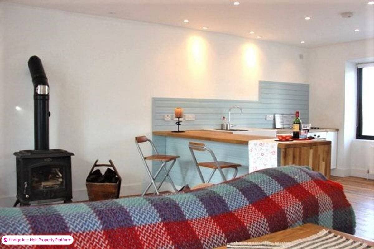 Detached house for Sale in Derrybeg, Donegal