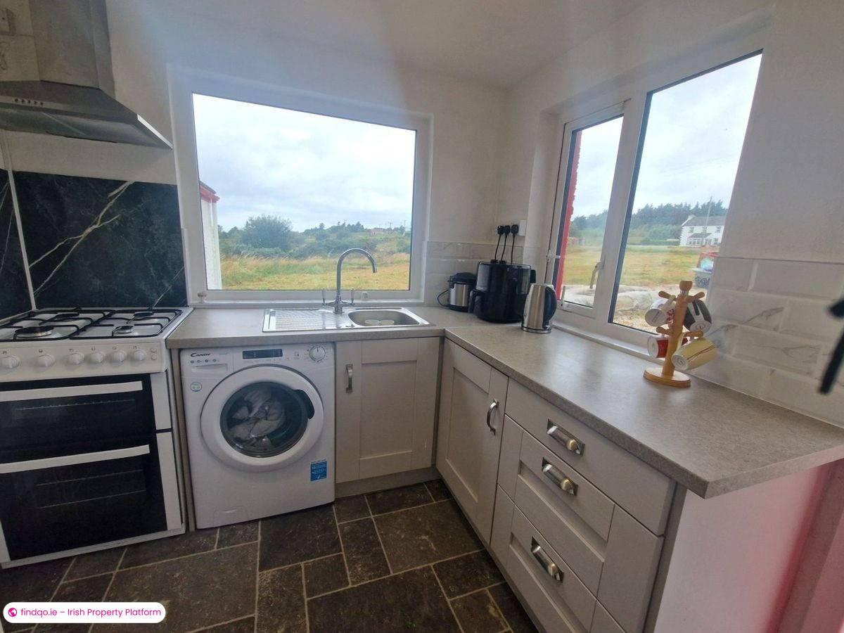 Detached house for Sale in Burtonport, Donegal
