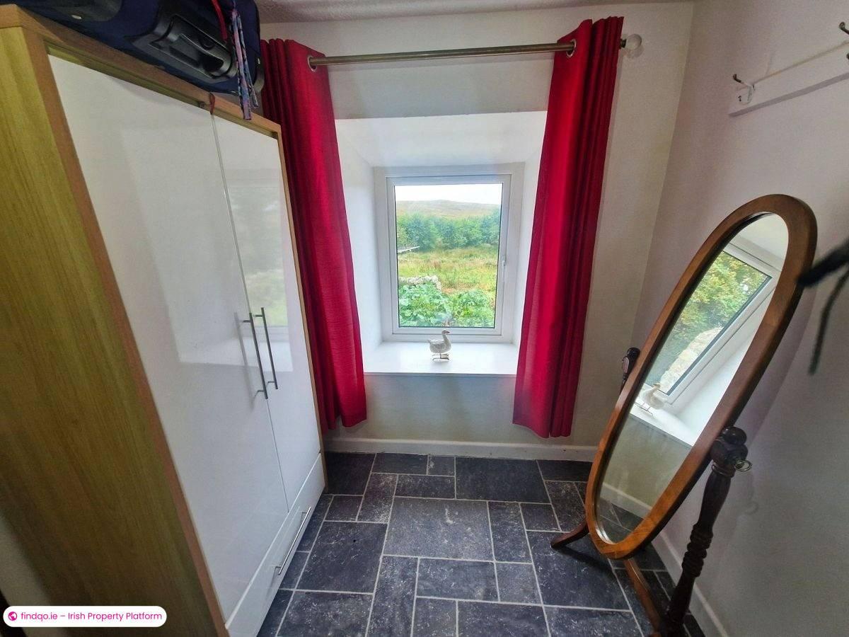 Detached house for Sale in Burtonport, Donegal