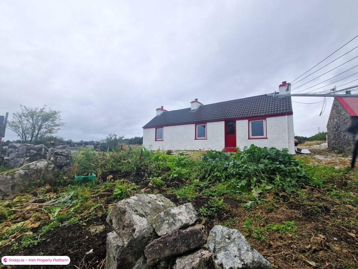 Detached house for Sale in Burtonport, Donegal