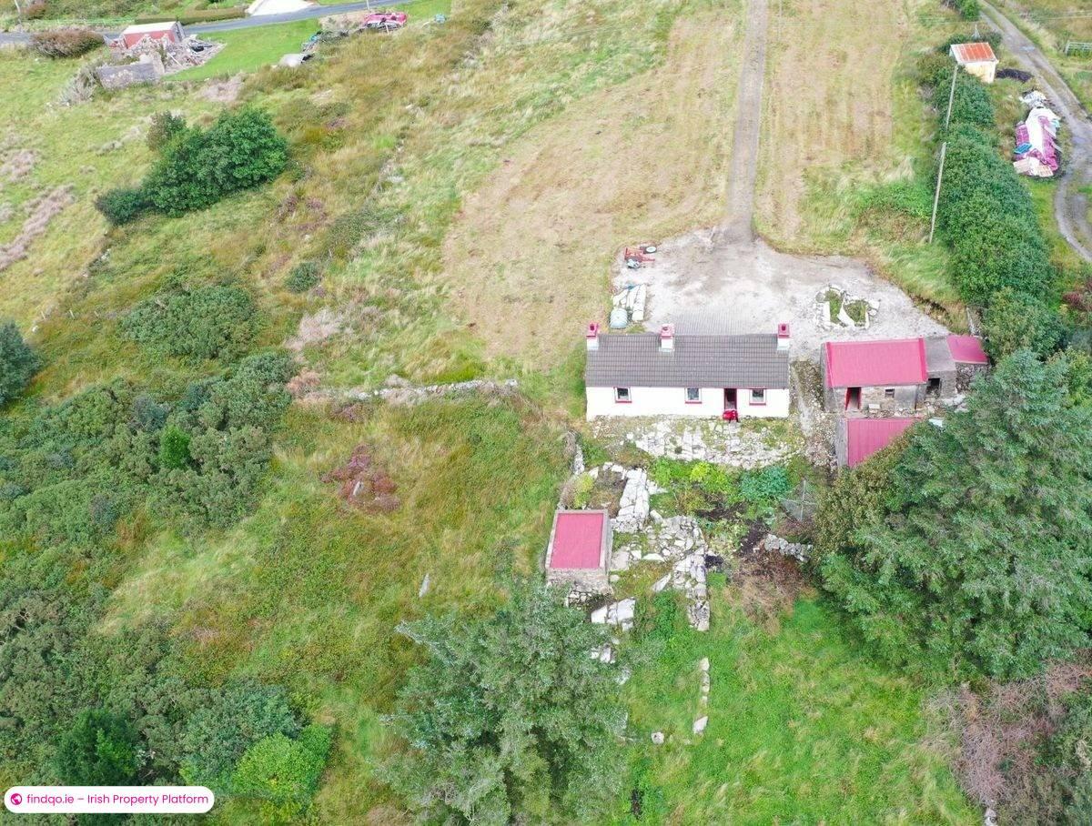 Detached house for Sale in Burtonport, Donegal