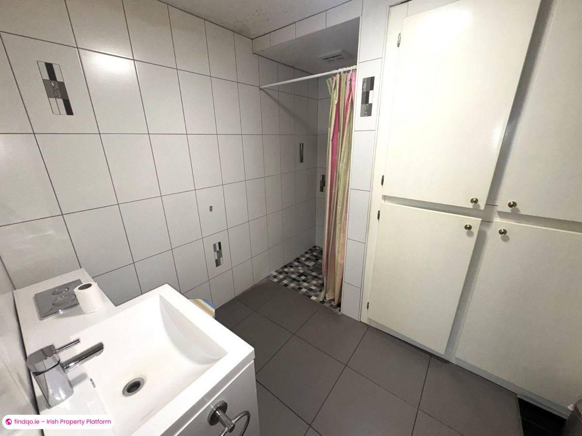 Terraced house for Sale in Coolrain, Laois