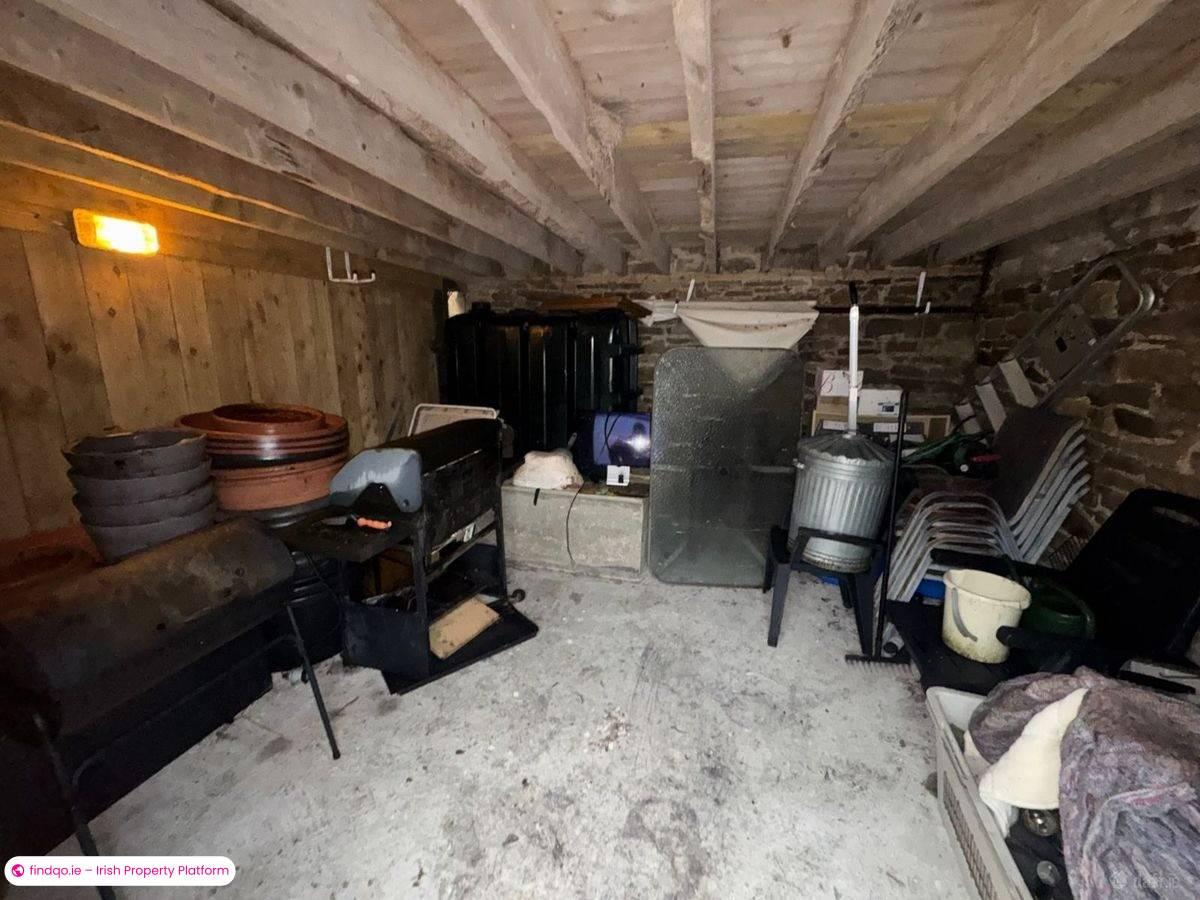 Terraced house for Sale in Coolrain, Laois