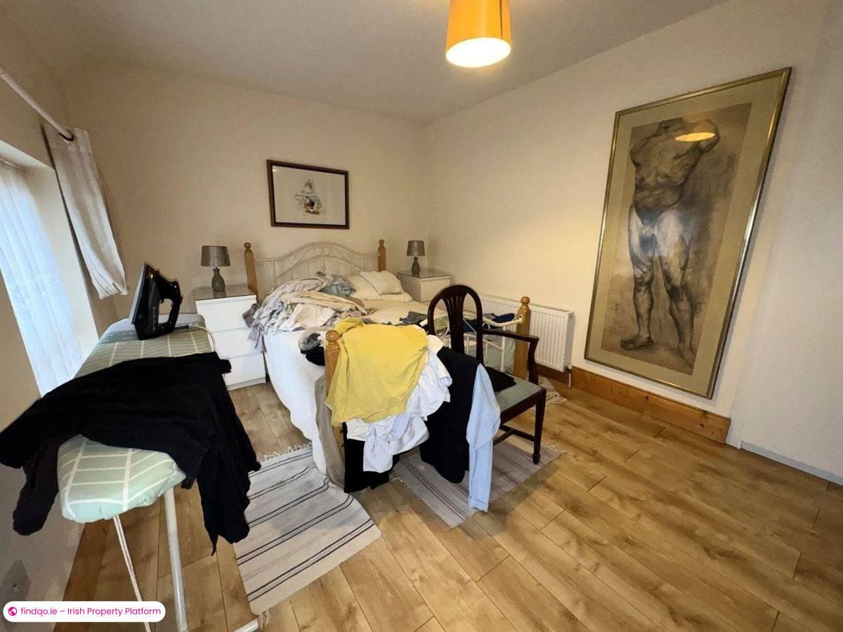 Terraced house for Sale in Coolrain, Laois