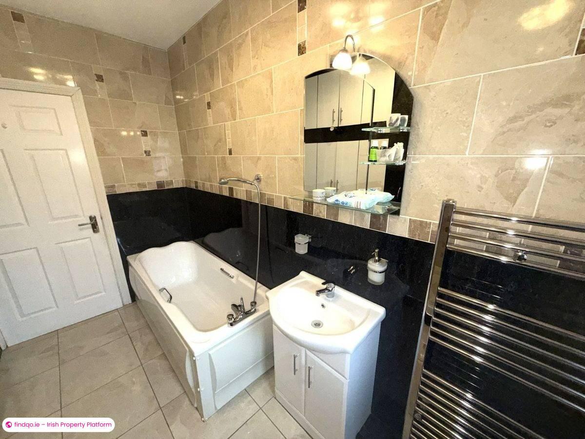 Detached house for Sale in Mountrath, Laois