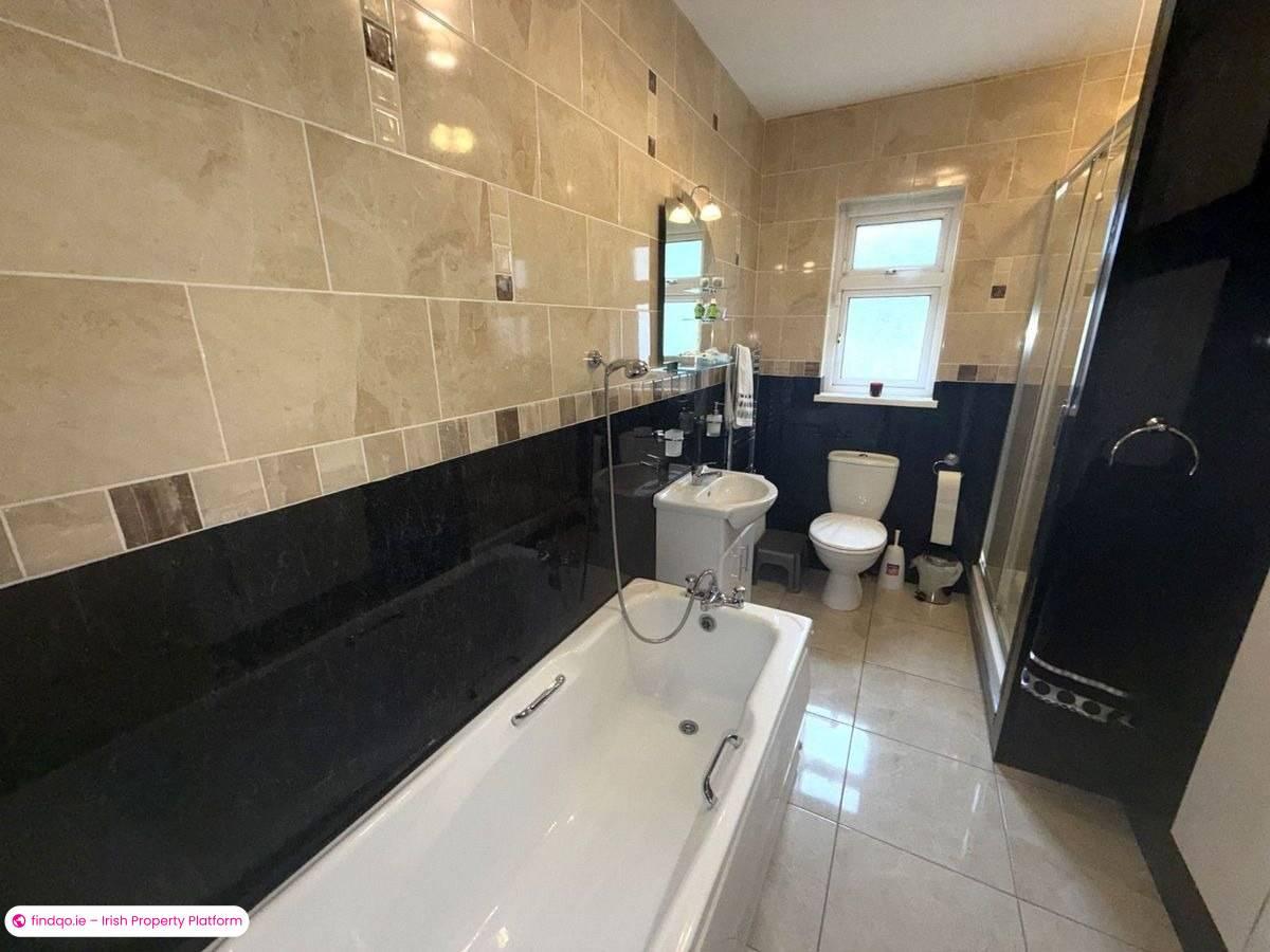 Detached house for Sale in Mountrath, Laois