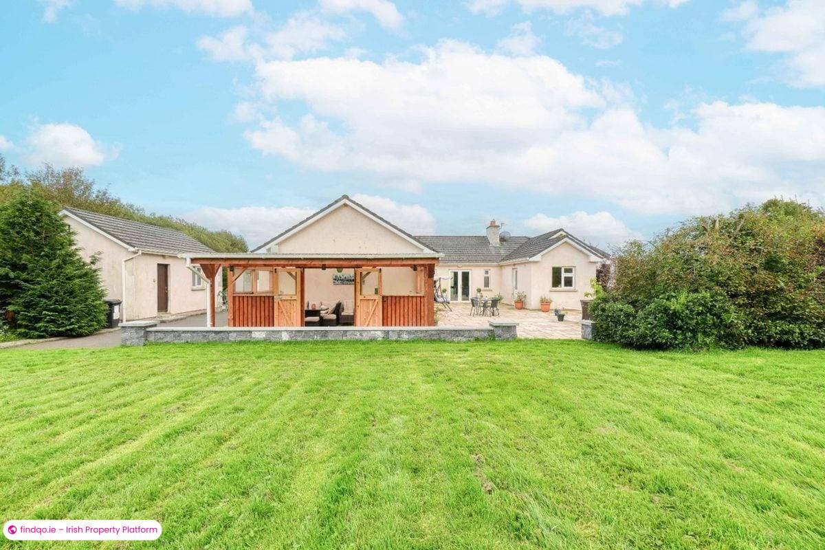 Detached house for Sale in Ballyfin, Laois