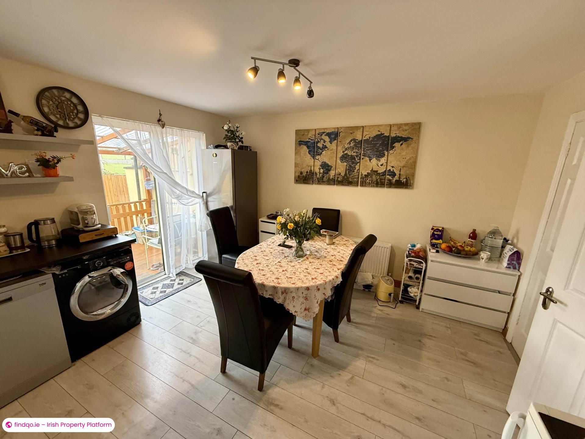 Semi-detached house for Sale in Ballyhaunis, Mayo