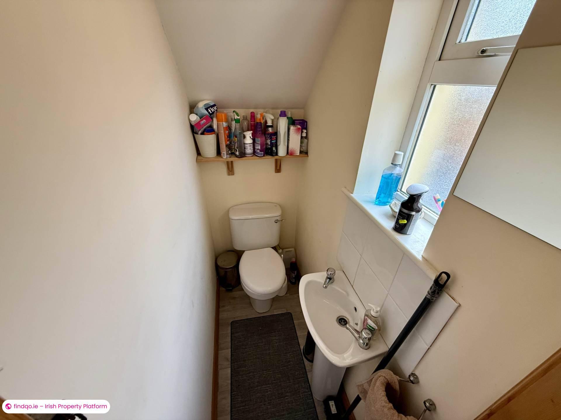 Semi-detached house for Sale in Ballyhaunis, Mayo