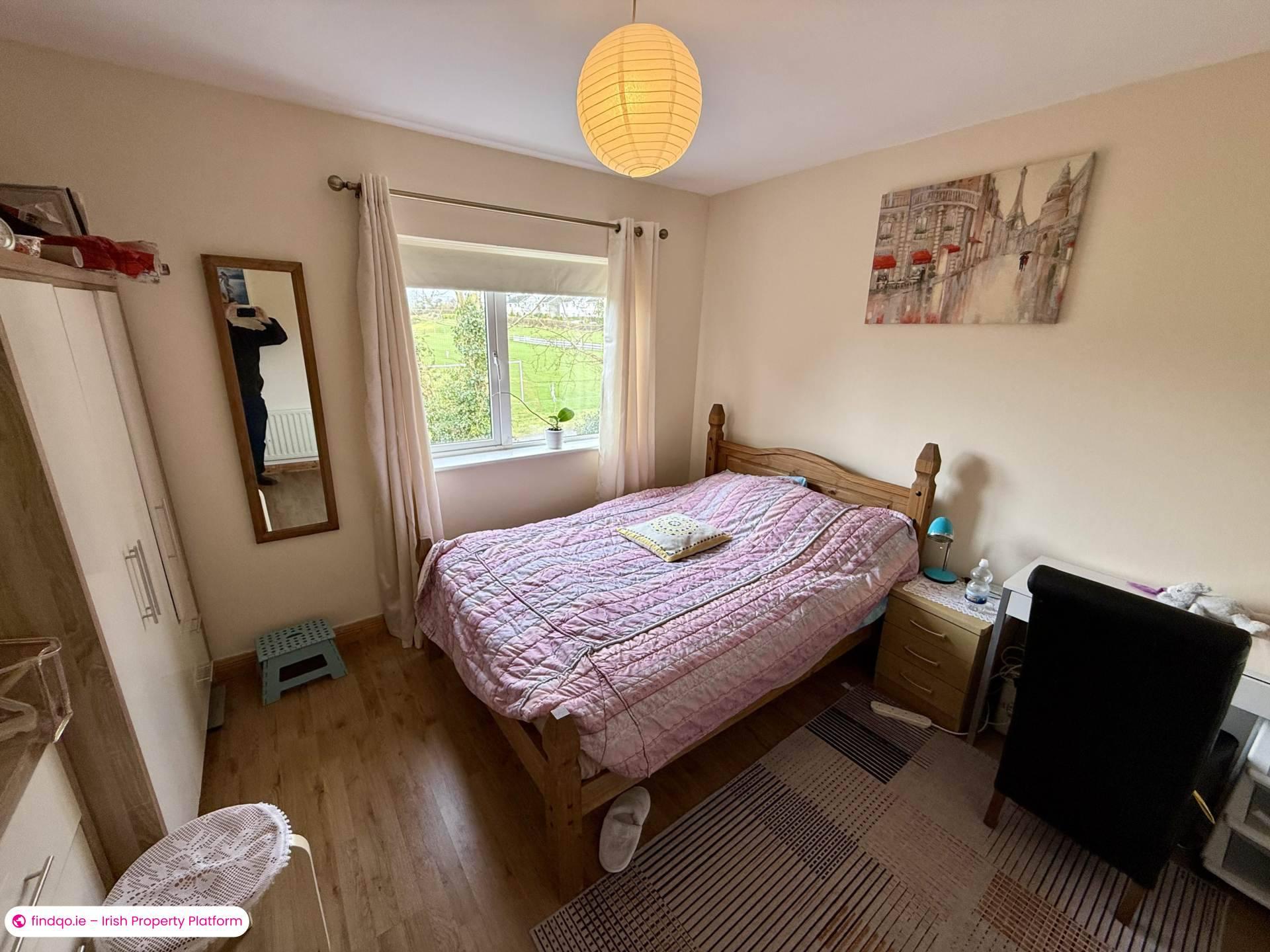 Semi-detached house for Sale in Ballyhaunis, Mayo