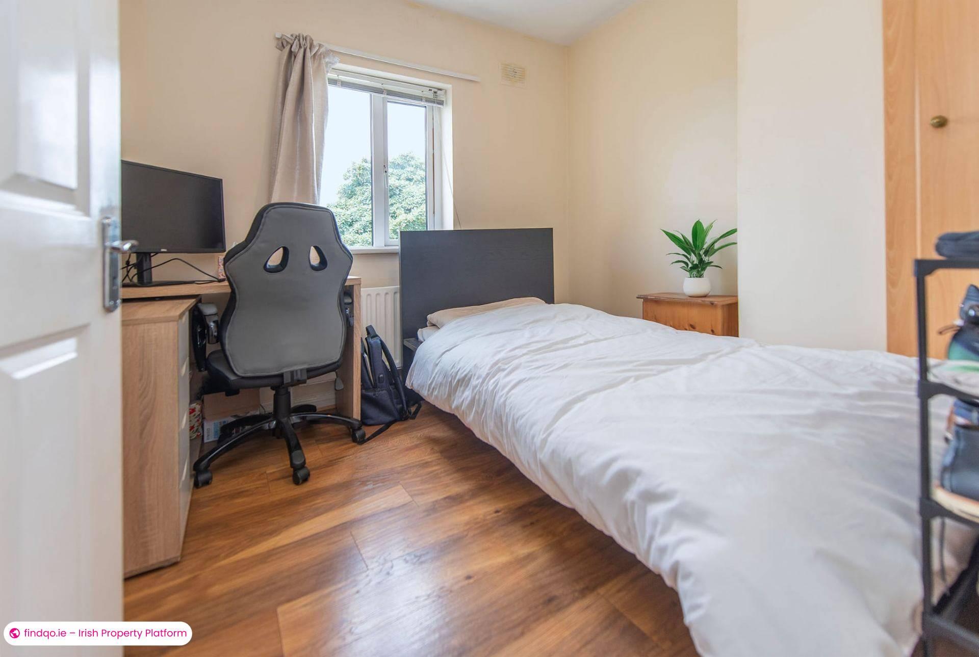 3 Bedroom House for Rent in Rahoon, Galway, H91 N2CR