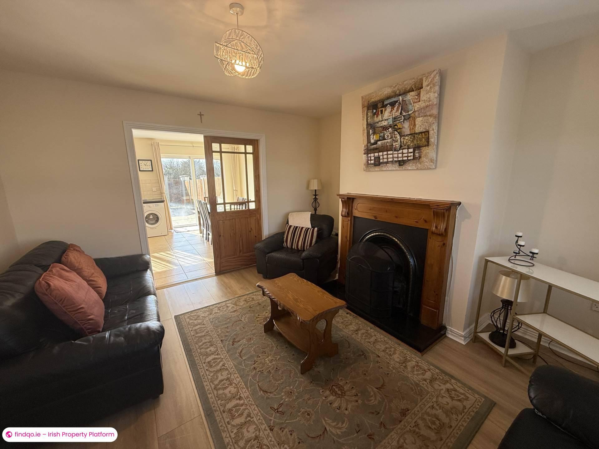 2 Bedroom Terraced house for Rent in Newcastle West, Limerick