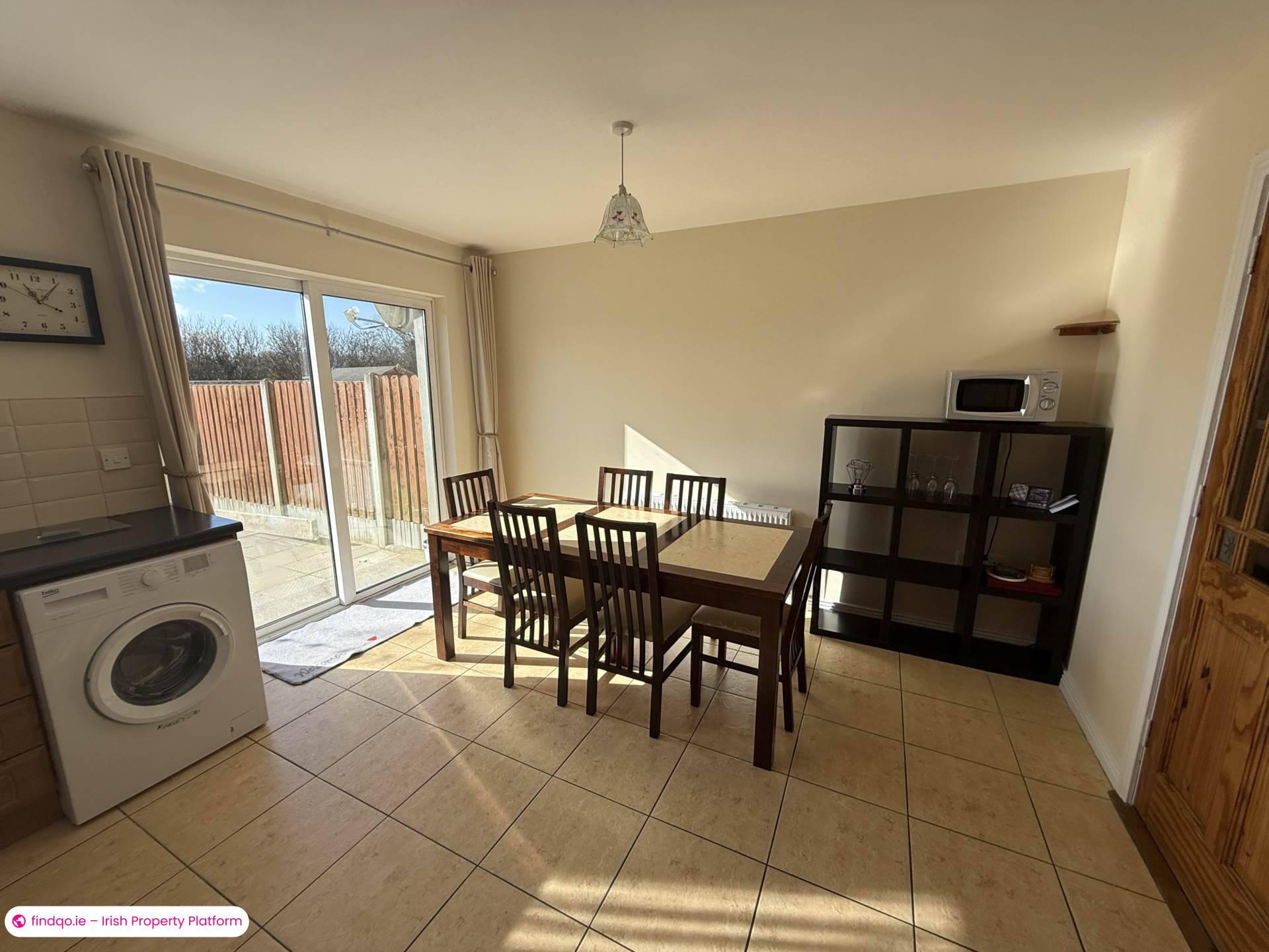 2 Bedroom Terraced house for Rent in Newcastle West, Limerick