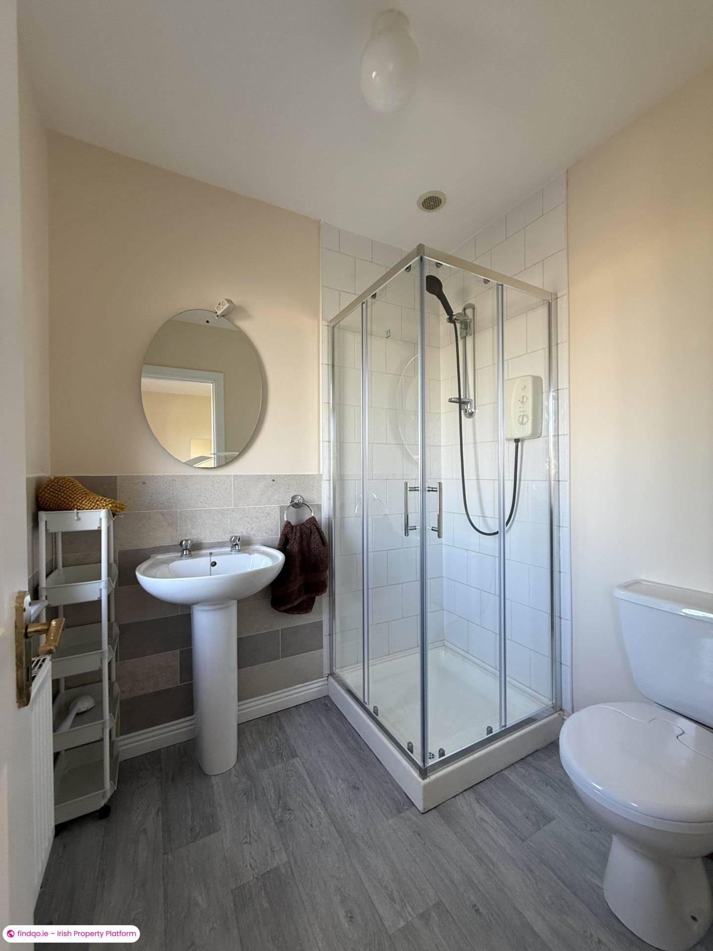 2 Bedroom Terraced house for Rent in Newcastle West, Limerick