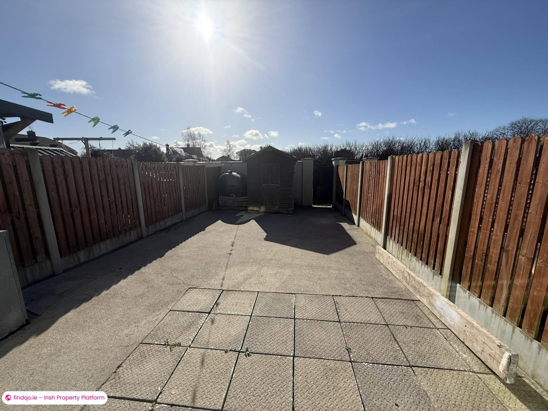 2 Bedroom Terraced house for Rent in Newcastle West, Limerick