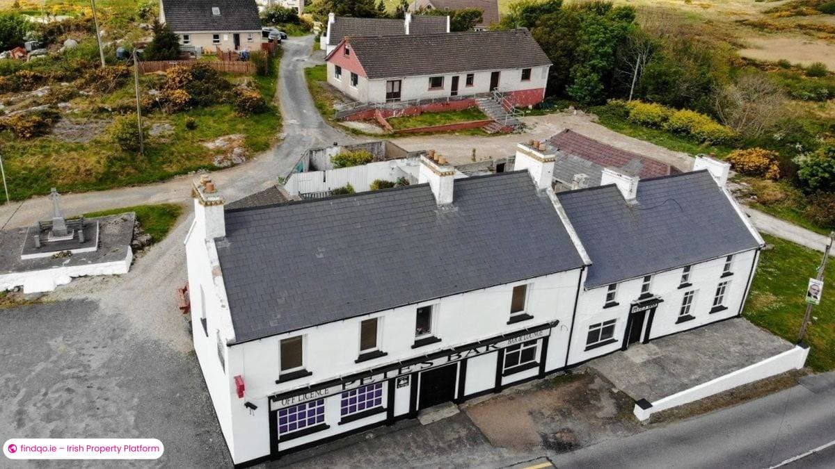 Restaurant / Bar / Hotel for Sale in Derrybeg, Donegal