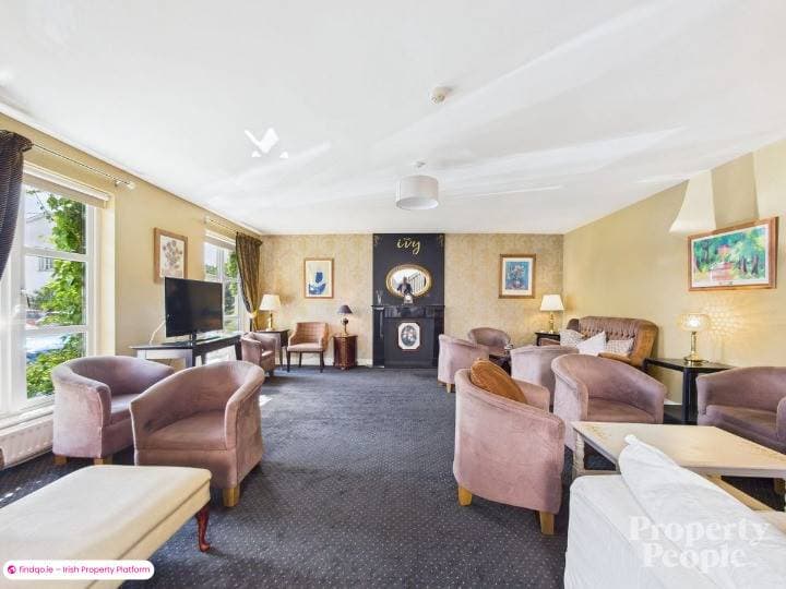 Restaurant / Bar / Hotel for Sale in Bunbeg, Donegal